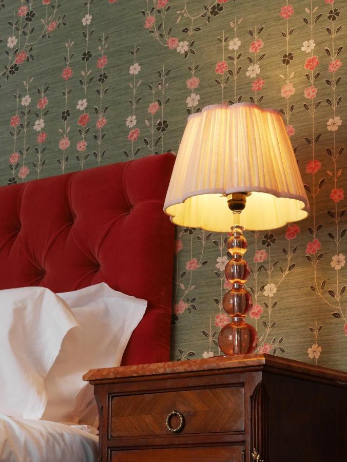 The Drummond At Albury Guildford Eksteriør billede