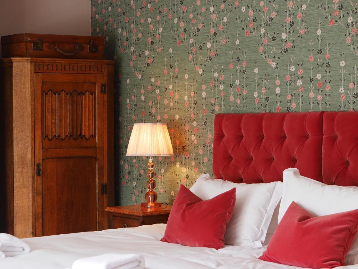 The Drummond At Albury Guildford Eksteriør billede