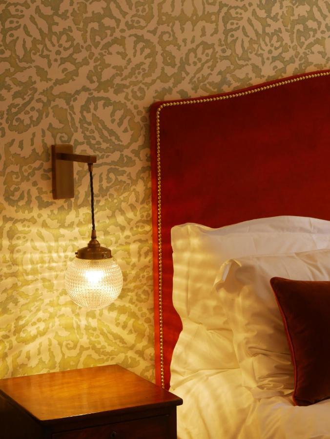 The Drummond At Albury Guildford Eksteriør billede