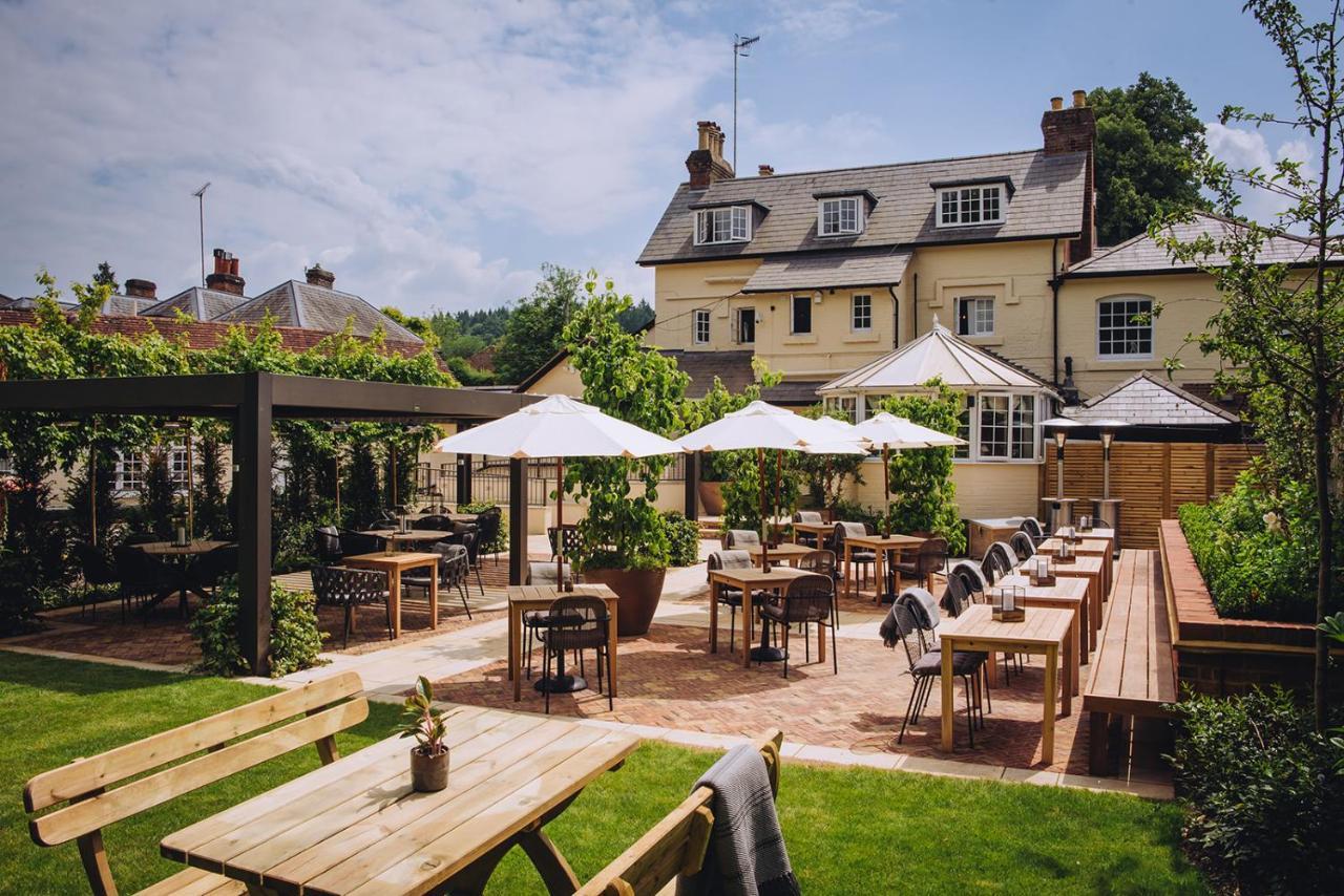 The Drummond At Albury Guildford Eksteriør billede