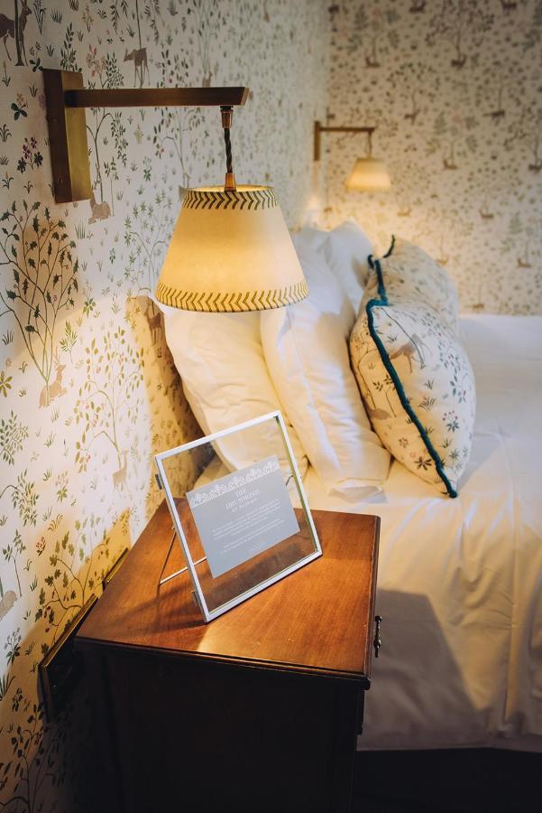 The Drummond At Albury Guildford Eksteriør billede